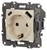 Миниатюра фото розетка эра серия 12 12-4108-02 2p+e 16a-250в со шторками с usb type-a+c 5в-3а слоновая кость б0067731 | 220svet.ru